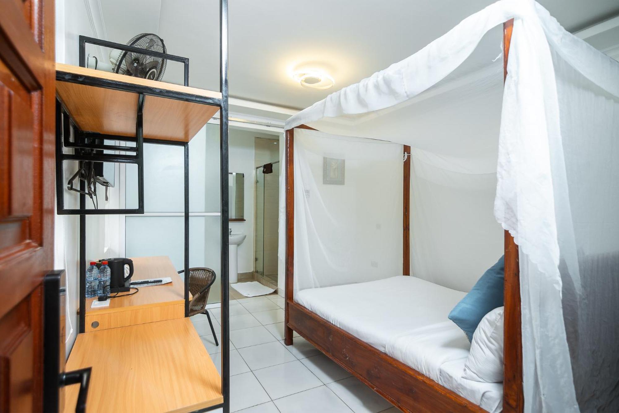 Harry'S Kisumu Oasis Aparthotel Buitenkant foto