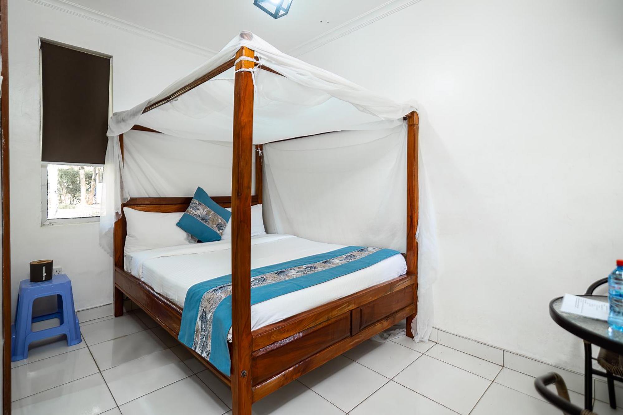 Harry'S Kisumu Oasis Aparthotel Buitenkant foto